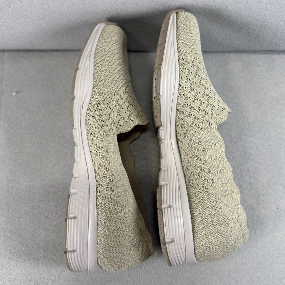Skechers Seager Stat Classic Fit Women 9 Taupe Knit Memory Foam Slip On Loafers